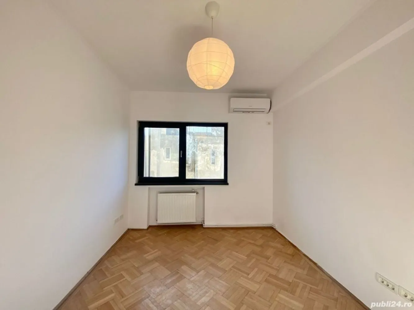 Apartament ultracentral cu vedere superbă, super investiție
