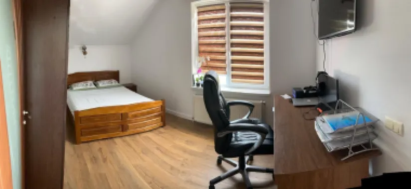 Ag BRASADAS vinde ap 3 cam etaj 2/2 Miroslava 71mp.
