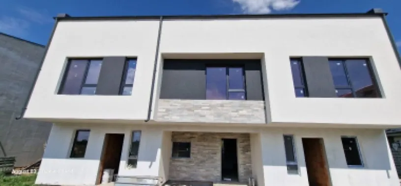 Vile Otopeni-triplex: 110 mp utili + 100 mp gradina- comison 0