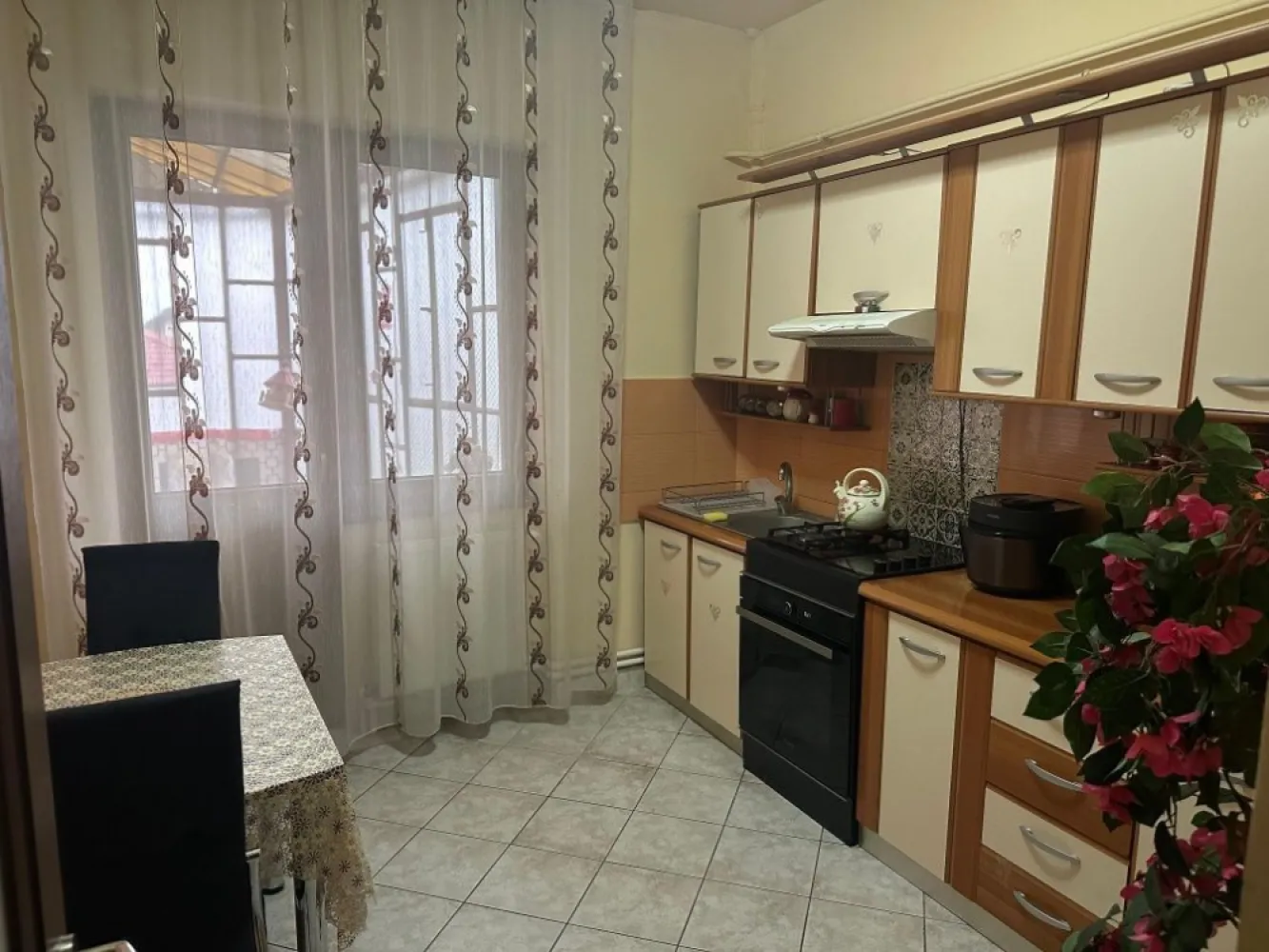 BRASADAS vinde ap 3 cam 108 mp. Ultracentral