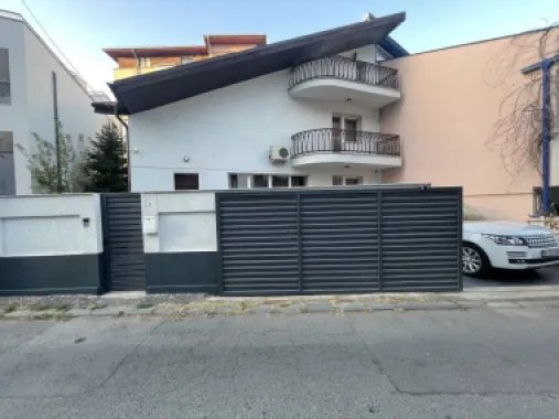 Direct Propietar - Vila de inchirat Herastau- Nicolae Caramfil