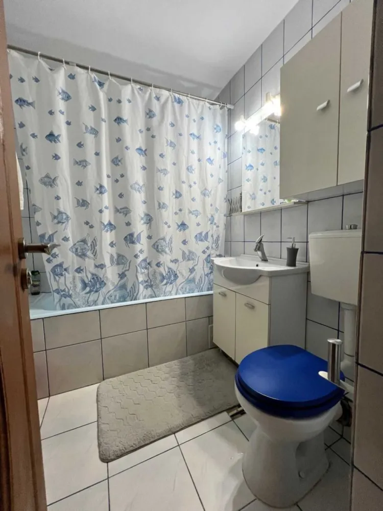 De închiriat apartament 2 camere Iancului