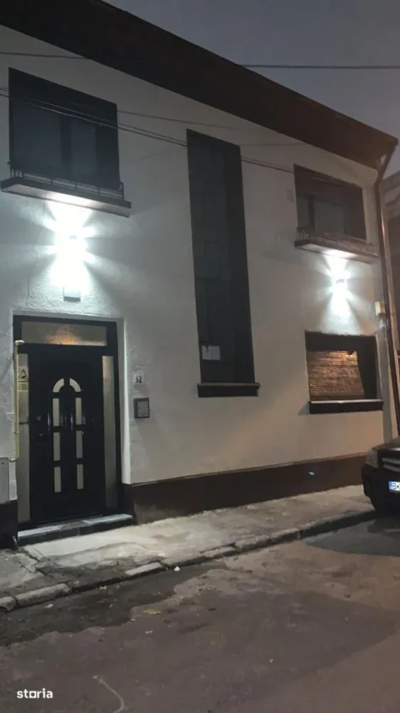 proprietar, Vand villa superba in sec 1 zona cismigiu-plevne.9 camere