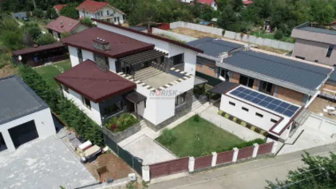 Balotesti vila de lux 8 camere, 450mp utili, la 20 min de Bucuresti