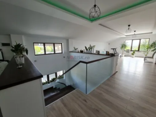 Balotesti vila de lux 8 camere, 450mp utili, la 20 min de Bucuresti