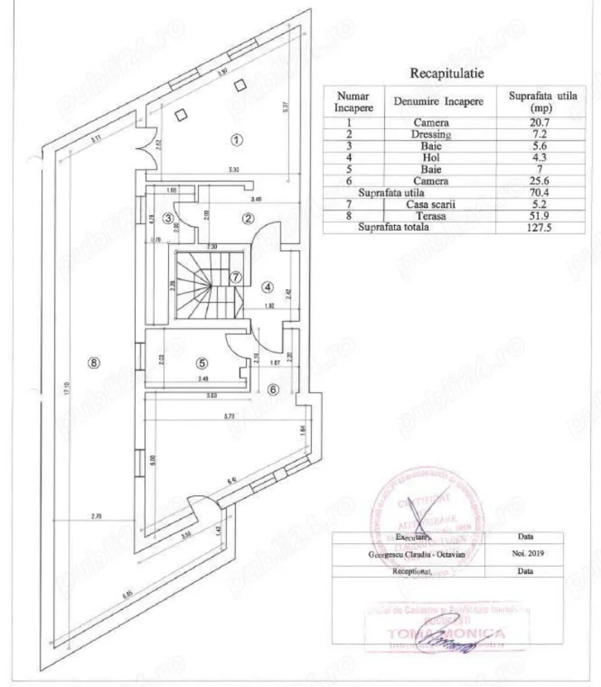 BLOC cu 3 apartamente de 2 camere si 3 garsoniere, DECOMANDATE - SE VINDE INTREGUL BLOC CARE ESTE PRETABIL A FI LOCUIT DE O FAMILIE COMPUSA DIN 3 GENERATII DEOARECE FIECARE ETAJ ARE ACCES INDEPENDENT DIN SCARA BLOCULUI PE FIECARE ETAJ ESTE UN APARTAMENT CU 3 CAMERE, 2 BAI SI O BUCATARIE. PARTERUL SI ETAJUL 1 SUNT FINISATE LA CHEIE SI MOBILATE SI UTILATE COMPLET IAR ETAJUL 2 ESTE LA STADIUL DE GRI. Avem placerea sa va supunem atentiei un bloc de apartamente situat pe o strada linistita, din zona Soseaua Chitila, in imediata apropiere fata de str Mezes ( 3 minute de mers pana la mijloacele de transport in comun). Strada este lipsita de trafic auto. Ideal afacere, se preteaza si pentru pensiune hostel azil batrani after-school gradinita. In zona exista variate optiuni de centre comerciale, dintre care le amintim pe cele mai apropiate: Mega Image (la 5 minute), Mall Coloseum la 15 minute (de mers pe jos), Leroy Merlin etc. In curte se pot parca 3 masini. Se poate vinde si inchiriata, cu un contract inchis pe o perioada de 3 ani si o chirie lunara de 4.000 euro luna, avand pretul de 400.000 euro. Imobilul a fost proiectat ca si imobil rezidential, impartit astfel: - La parter, un apartament cu 2 camere, cu bucatarie deschisa, avand o terasa de 80mp si o garsoniera de 35 mp, cu o terasa de 15mp, ambele sunt decomandate) - La etajul 1, 2 apartamente de 2 camere decomandate, cu o suprafata de 50mp utili fiecare, ambele avand si balcon. - La etajul 2 sunt 2 garsoniere, cu o suprafata de 35 mp utili fiecare, plus o terasa de 52mp, care poate fi impartita in 2. Sau poate fi compartimentat si intr-o alta varianta, dupa cum urmeaza: -Parter: Apartament de 3 camere decomandat (89mp utili), avand 2 bai si o terasa de 120mp, in folosinta exclusiva. - Etaj 1: Apartament de 4 camere (102 mp utili), cu 2 bai si 2 balcoane (11mp + 3mp). Etajul 2: Apartament de 2 camere (70 mp utili), plus 52mp terasa. Finisajele sunt de cea mai buna calitate. Este izolata cu polistiren de 10cm. Se poate vinde si partial (minimum 3-4 apartamente). Accept variante imobiliare. Acte pregatite pentru vanzare. Pentru detalii suplimentare si programarea unei vizionari, contactati-ne la numarul din anunt!