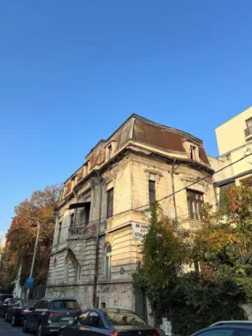 Vila interbelica Victoriei