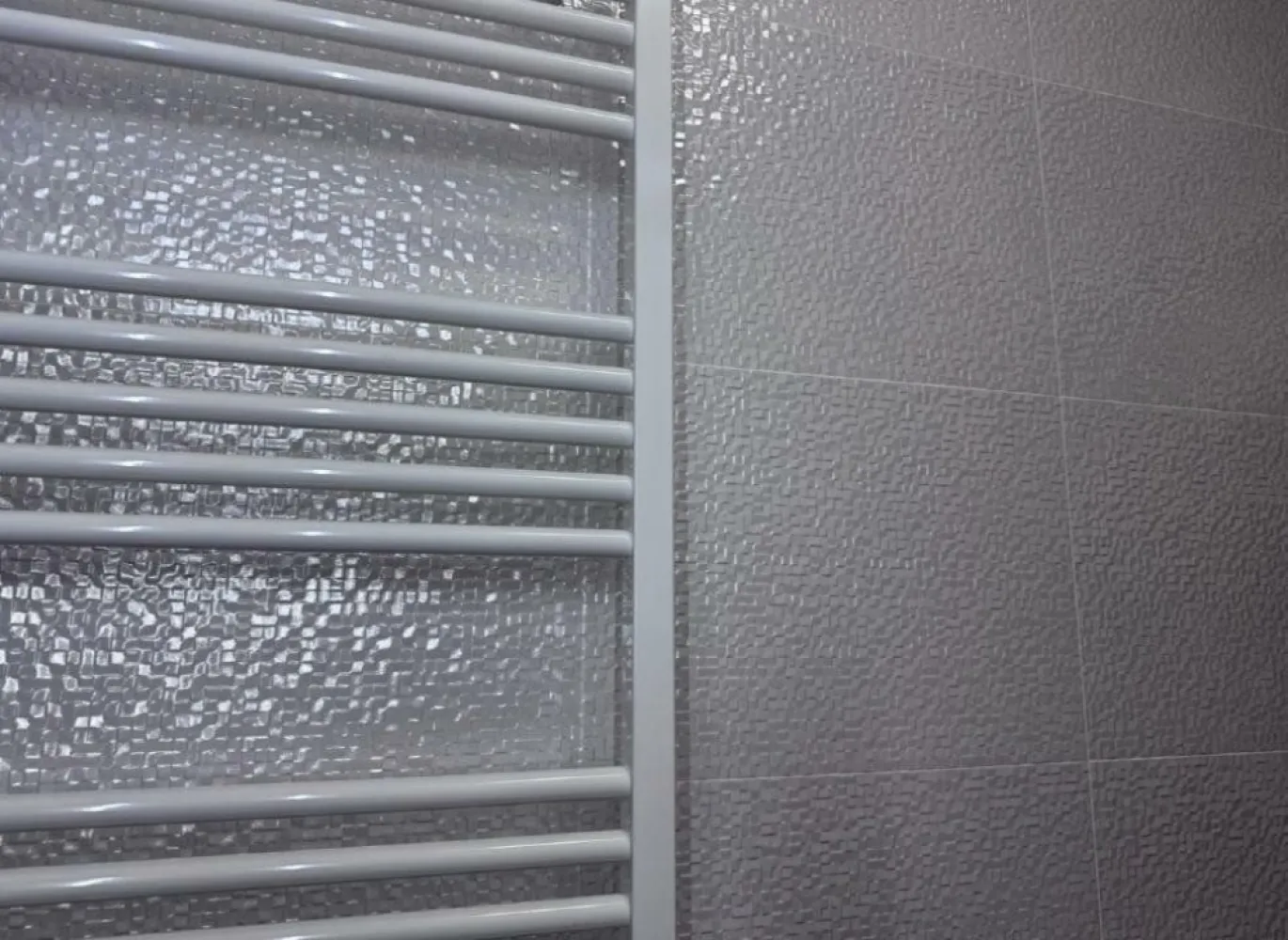 APARTAMENT LA CHEIE 3 CAMERE 2 BAI CURTE PROPRIE PARCARE SUBTERANA SI LIFT