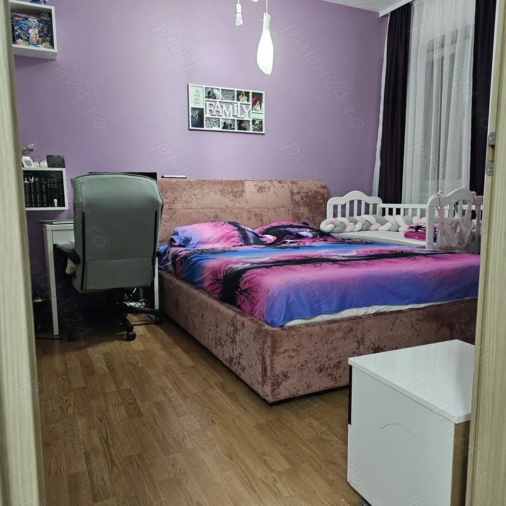 Apartament 3 camere 13 Septembrie cu parcare in subteran - Apartament 3 camere mobilat Suprafata 68mp utili+balcon inchis cu sticla securizata 6mp 2 bai cu sanitare Roca Centrala proprie Aer conditionat Bloc construit in 2016 cu izolatie de 10 cm Un loc de parcare in subteran 2 minute de statia de autobuz, 5 minute de statia de tramvai si 10 minute de metrou Supermarket in apropiere Mega Image la parter, Lidl 5 minute, Carrefour si Kaufland