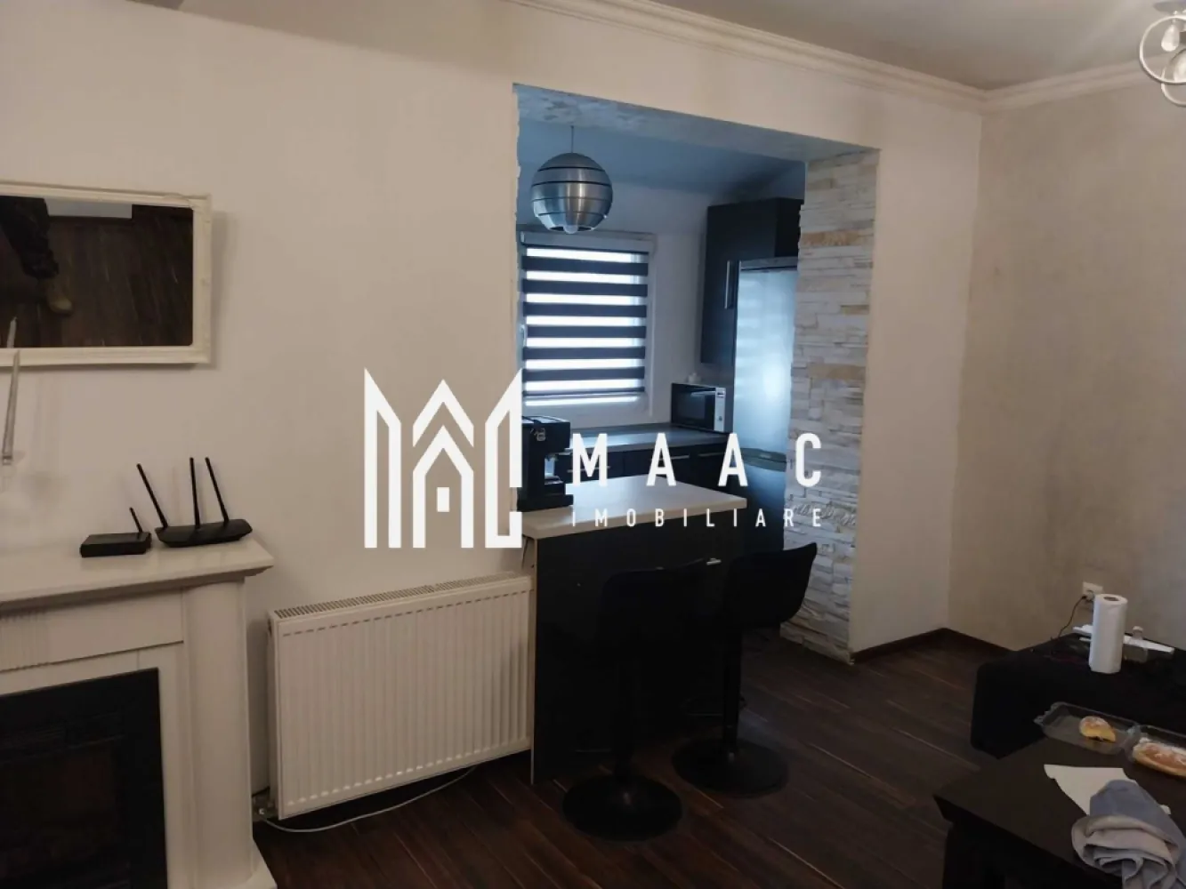Apartament 2 camere | 63 MPU | Etaj 4 | Turnisor - MAAC Imobiliare vă propune spre vânzare un apartament cu 2 camere, situat Turnișor Detalii proprietate: Suprafață utilă: 63 mp Etaj: 4/4 Compartimentare: Living luminos Dormitor spațios Bucătărie complet utilată Baie Dotări și avantaje: Se vinde complet mobilat și utilat Construcție din 2009, bine întreținută Zonă liniștită, cu acces facil către mijloace de transport, magazine și școli Ideal atât pentru locuință personală, cât și pentru investiție sigură Pentru mai multe detalii și pentru programarea unei vizionări, vă rugăm să specificați ID-ul anunțului: CP2778922 }}