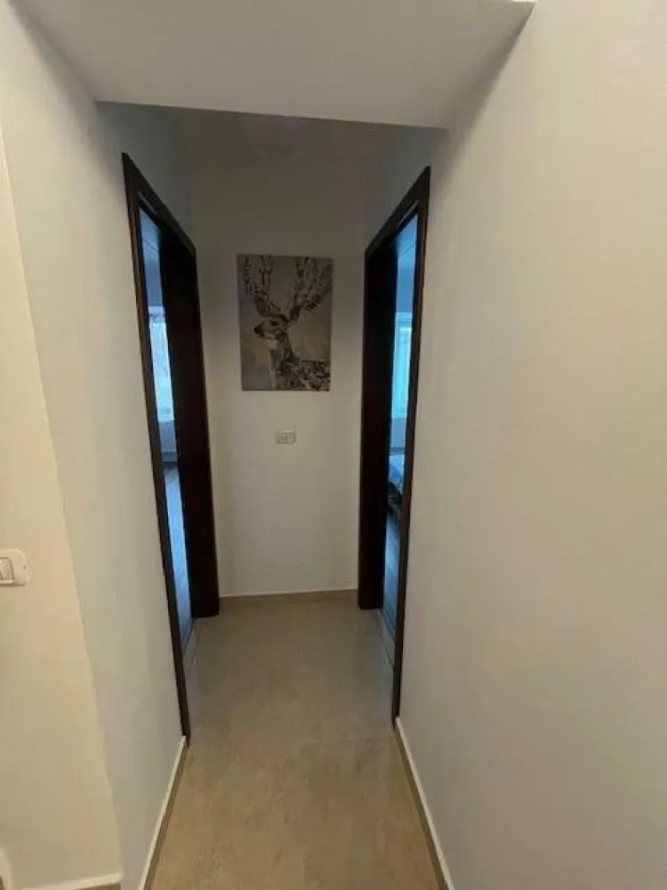 Casa 4 camere cu terasa si loc de parcare subteran