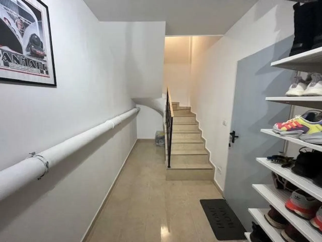 Casa 4 camere cu terasa si loc de parcare subteran