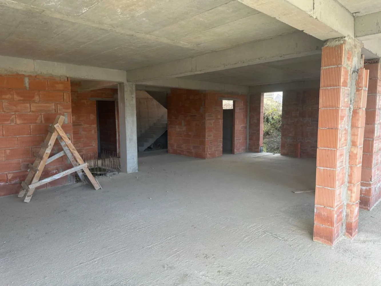 Casa la Rosu, Moara de Vant, Spital Regional, AirBnb, Investitie, Iasi