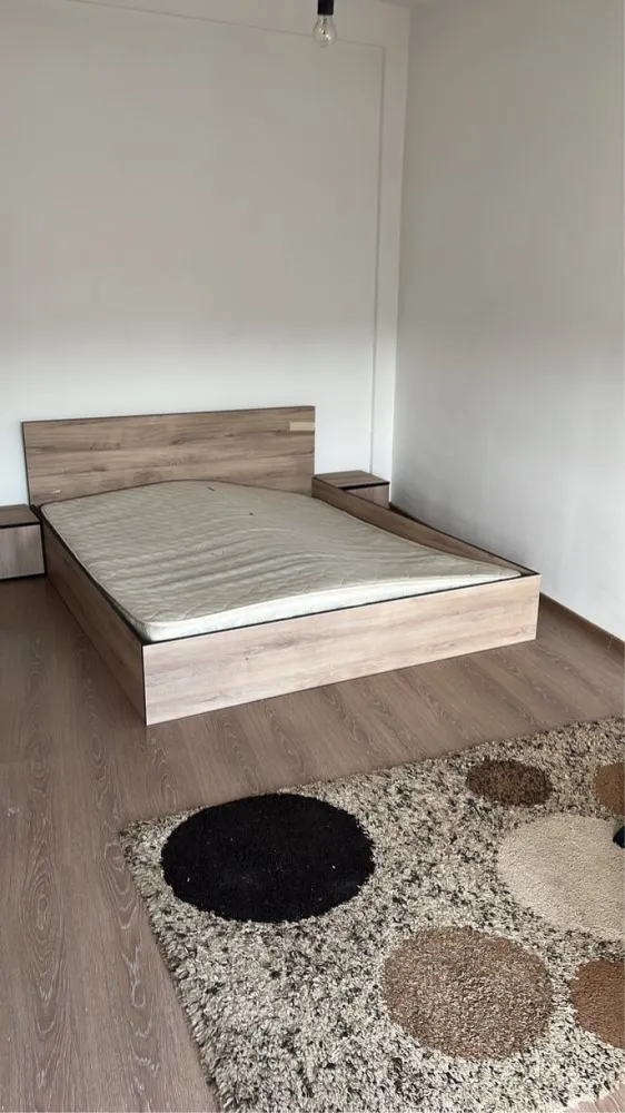 Casa la curte 3 camere baie bucatarie - Casa la curte strada trompetului centrală proprie 3 cam bucătărie baie nemobilat / 75mp casa 250 mp total,singur în curte,toate utilitatile,casa întreținută ,este bună pt o familie mai mare