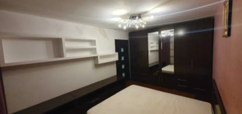 Inchirez apartament 13 septembrie de 2 camere transformat in 3 camere