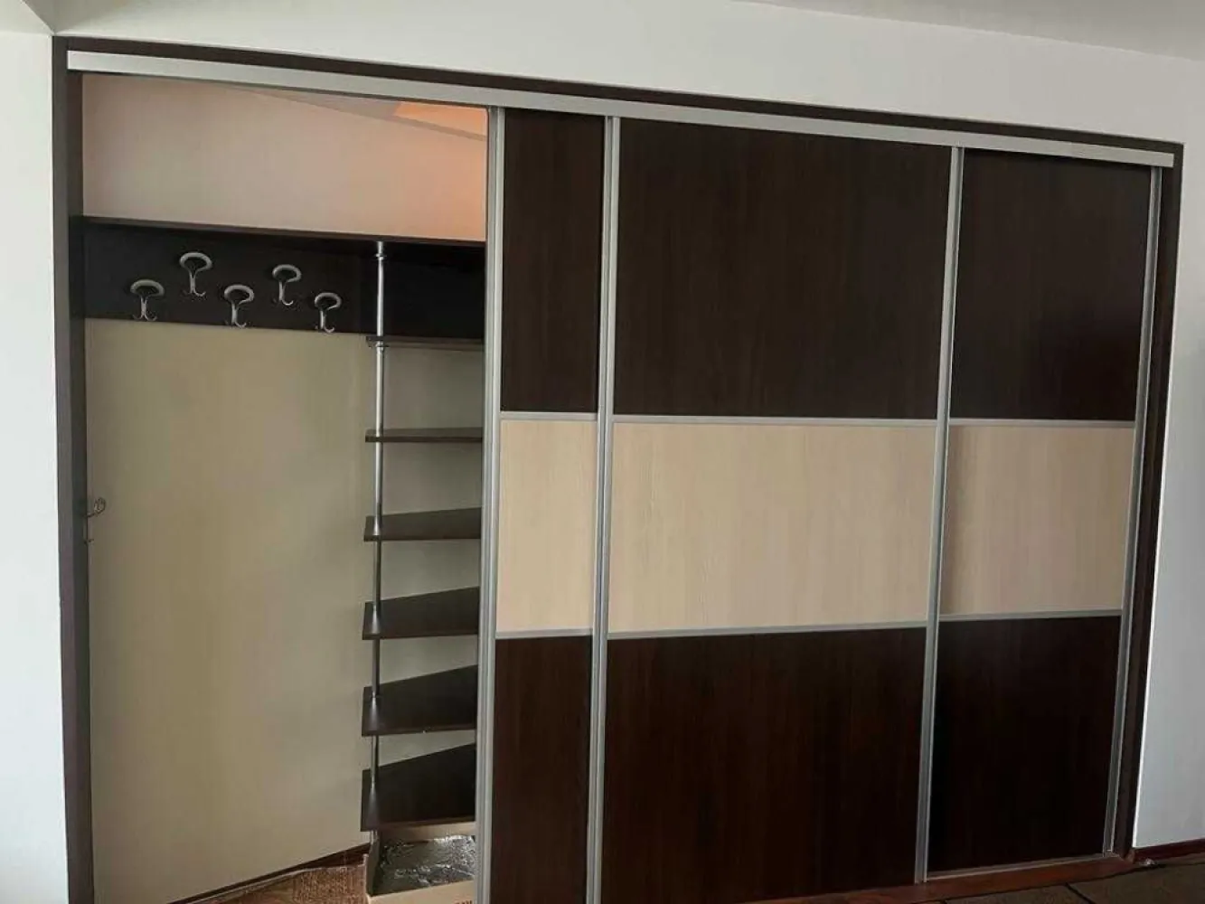 Apartament 2 cam mobilat, bloc 2011, suprafata utila 76mp