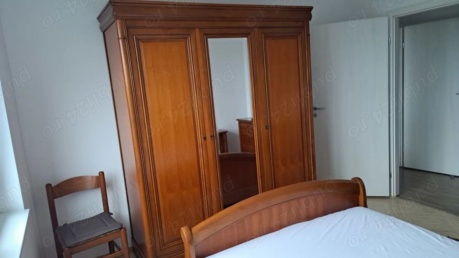De închiriat apartament 2 camere