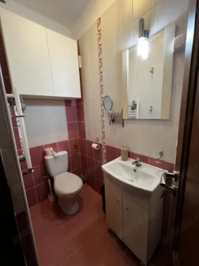 3 camere, Metalurgiei