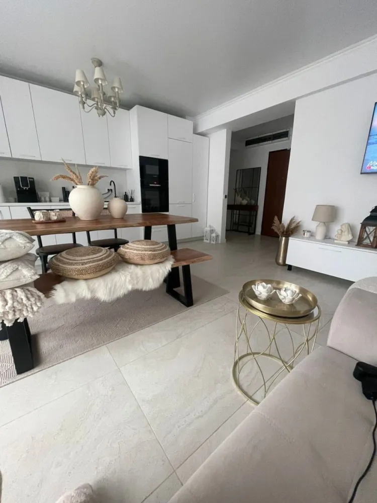 Apartament cu 3 camere de vânzare Pipera - Apartament de vânzare în complexul “Ambiance Residence “ e totul mobilat etajul 3 bloc C2 peste drum e kaufland