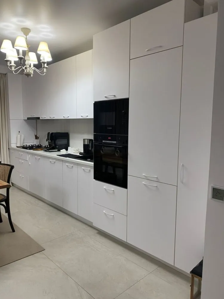 Apartament cu 3 camere de vânzare Pipera - Apartament de vânzare în complexul “Ambiance Residence “ e totul mobilat etajul 3 bloc C2 peste drum e kaufland
