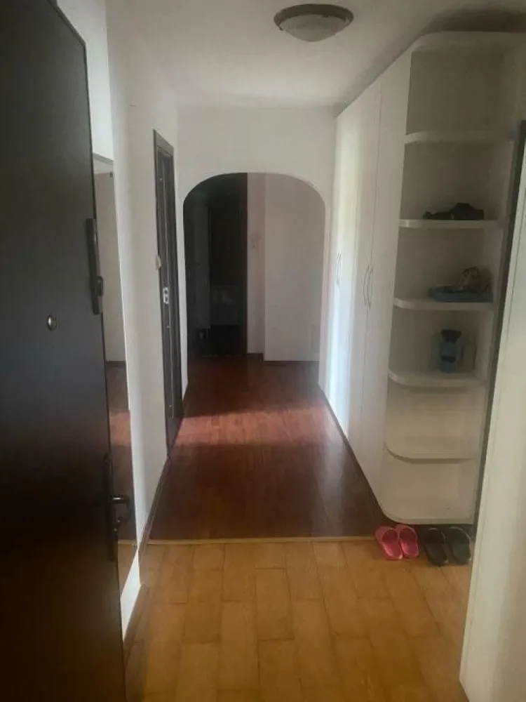 Apartament 3 camere Matei Basarab - centrala proprie