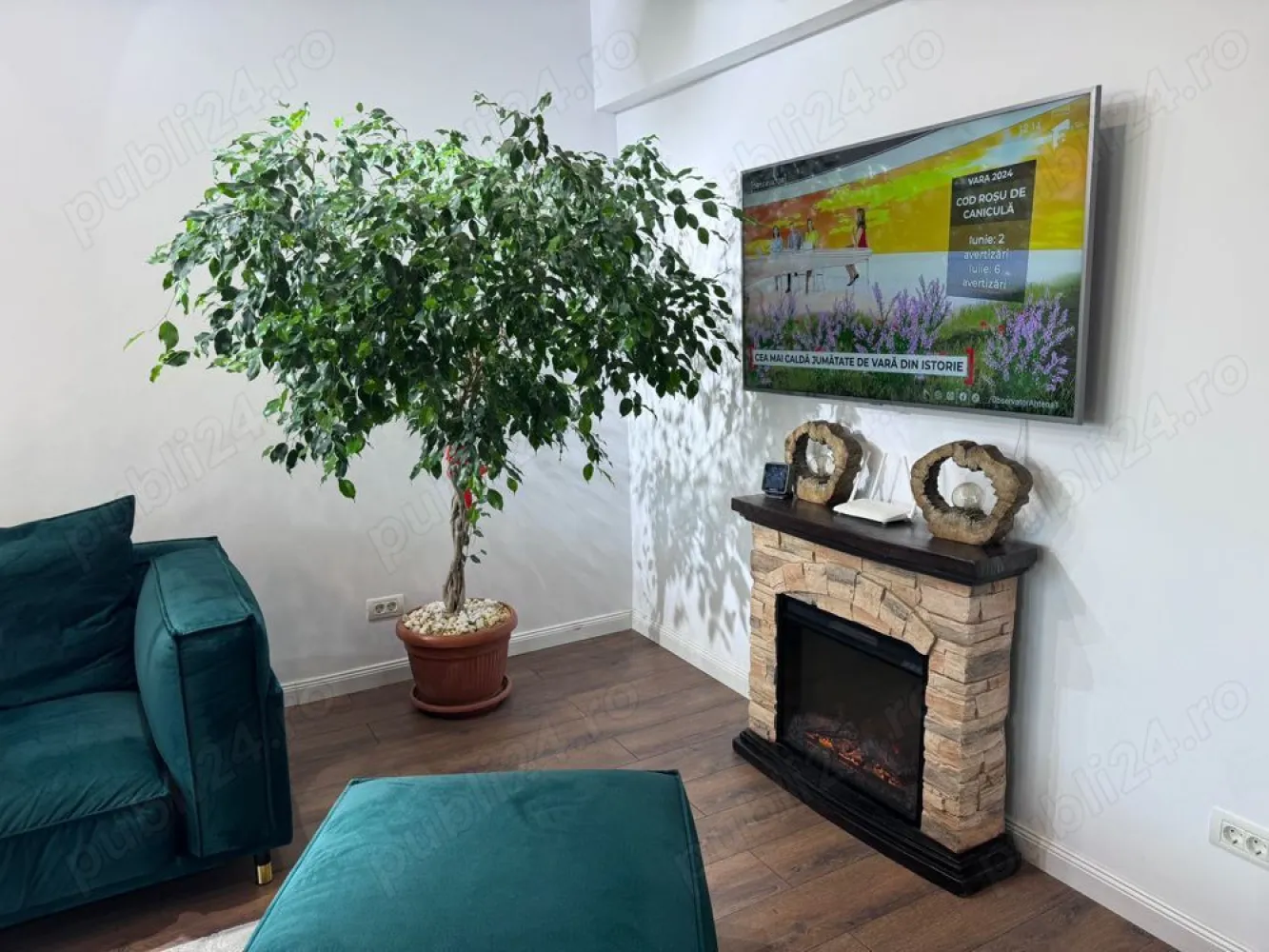 3 Camere cu 2 locuri de parcare (Negociabil) - Proprietar