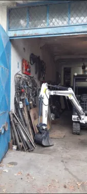 Constructie hala garaj plus teren , 300 mp, Sos. Fundeni, Stradal