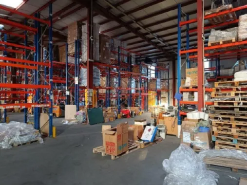 Hală logistică + Spaţii Birouri