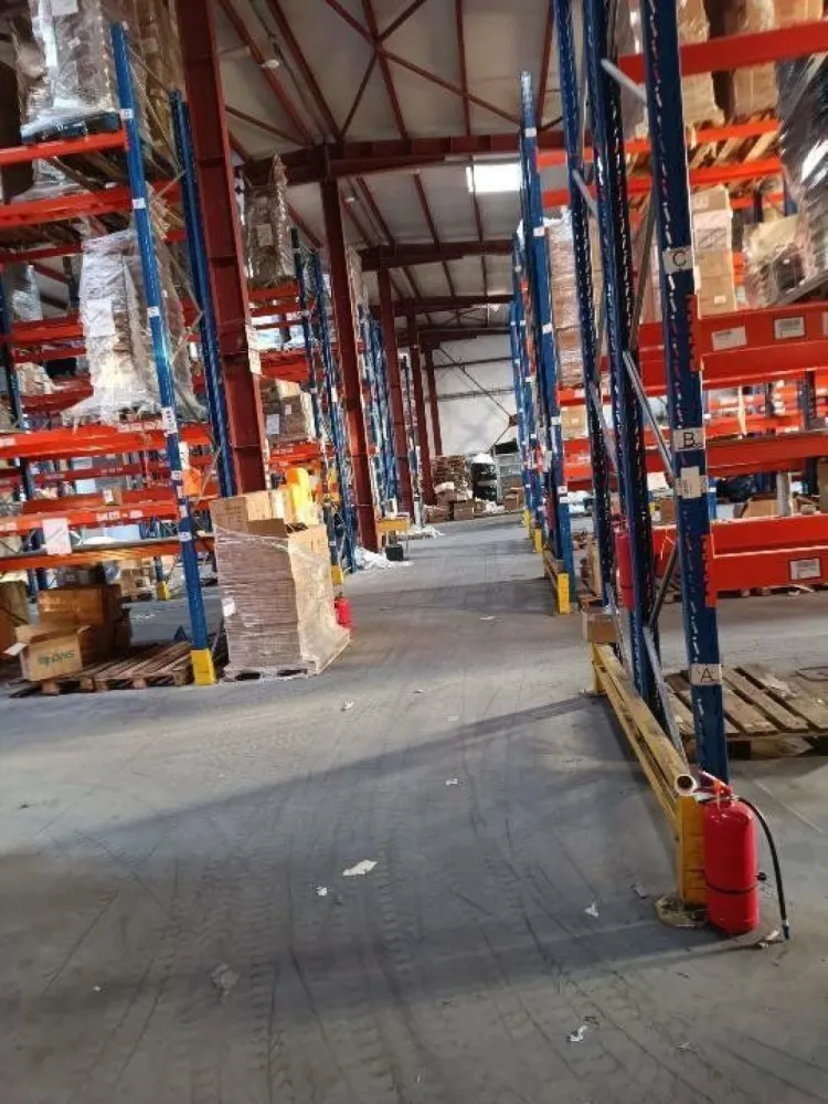 Hală logistică + Spaţii Birouri