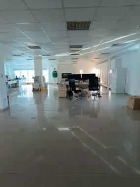 Hală logistică + Spaţii Birouri