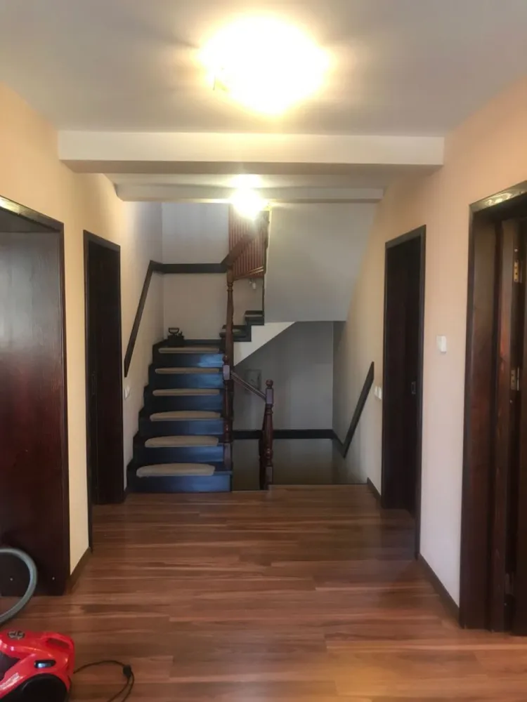 Vanzare vila 300mp,D+P+E+M,Iasi Belvedere-Rond Vechi,teren 550 mp