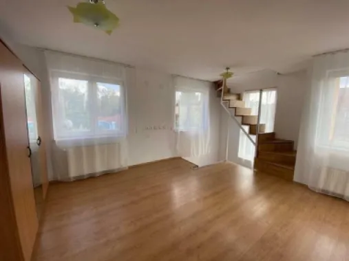 Vila luminoasa Crangasi/ Giulesti, 245 MP construiti, utilitati, 340000 EUR