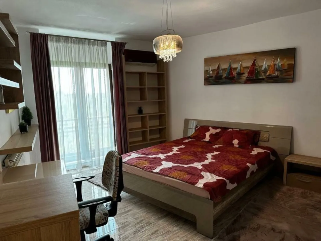 Proprietar: ap 4 cam, 110mp, Bdul Unirii 55, pozitie excelenta
