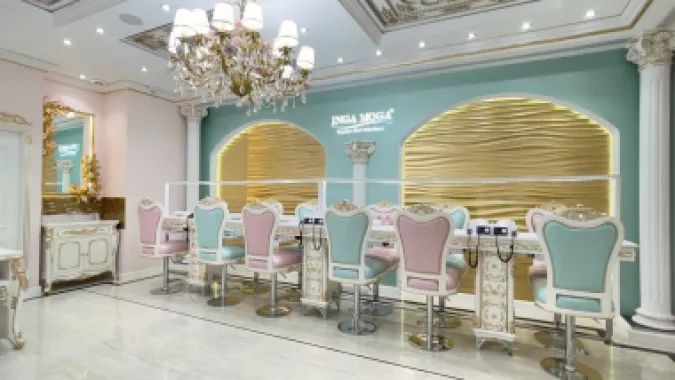 Vanzare Salon Infrumusetare de lux in Baneasa
