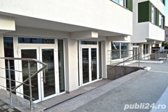 Ofer spre vanzare Spatiu Comercial 170mp + 70mp Parcare