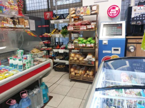 Vand Magazin Alimentar