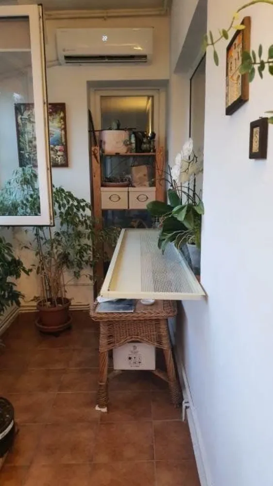 Apartament cu 4 camere in Pajura