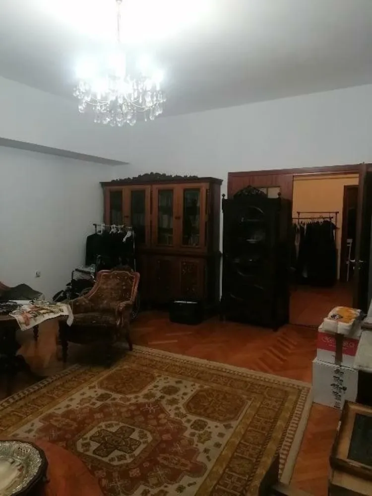 Apartament 4 camere Clucerului
