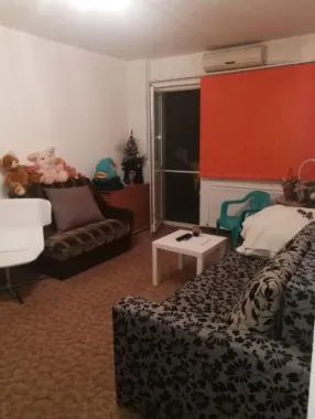 Particular vand Apartament 4 camere