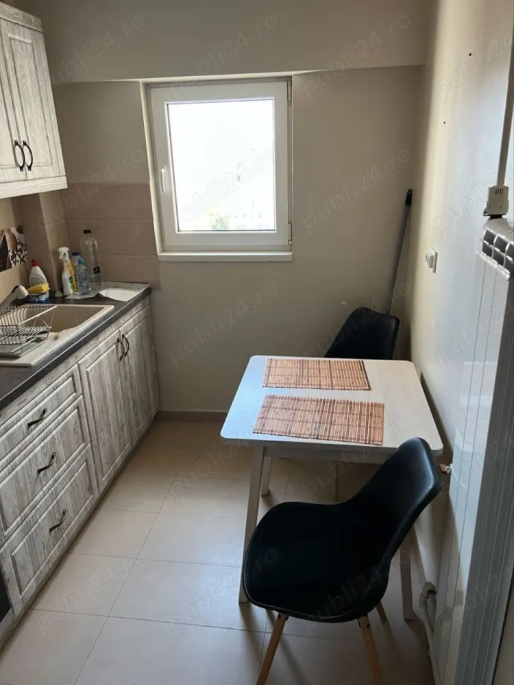 vand apartament 3 camere plus dressing - Vand apartament 3 camere plus dressing Ap este complet mobilat gata de mutare 5 minute de mers pe jos metrou Nicolae Grigorescu Renovat recent instalatii electrice si sanitare Bloc reabilitat termic in 2018