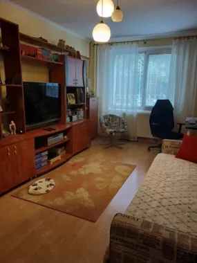 4 camere Dristor-metrou