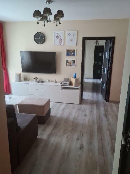De vânzare apartament 4 camere Militari Veteranilor