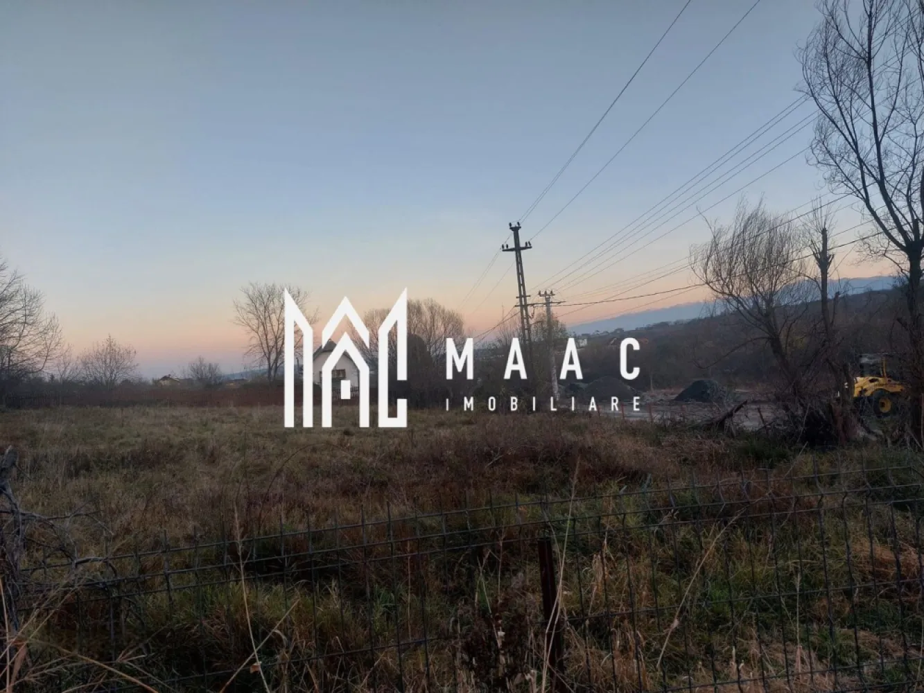 Teren Intravilan | 507MP | Urbanism| Acces auto Cisnădioara - MAAC Imobiliare vă propune spre vânzare un teren ideal pentru construcție, situat la șosea, într-o zonă cu panoramă superbă spre munți și spre Cetatea Cisnadioarei. Suprafață: 507 mp Deschidere: dublă, la 2 străzi – 17 ml și 27 ml Acte disponibile: Extras de carte funciară Certificat de urbanism Utilități disponibile: gaz, apă, canalizare, curent – toate la limită de proprietate. Terenul este ideal pentru construcția unei locuințe individuale, a unei case de vacanță sau ca investiție pe termen lung, datorită poziționării sale strategice într-o zonă în plină dezvoltare și cu acces facil. Pentru detalii suplimentare și programarea unei vizionări, nu ezitați să ne contactați specificând ID anunț: CP2777798 MAAC Imobiliare – expertul tău în investiții imobiliare . }}