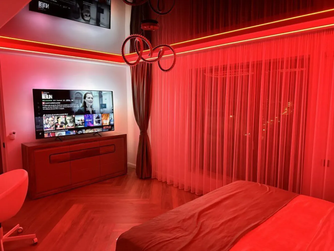Penthouse exclusivist, 650 mp, Unirii-Alba Iulia-Mall Vitan CRYPTO Accept