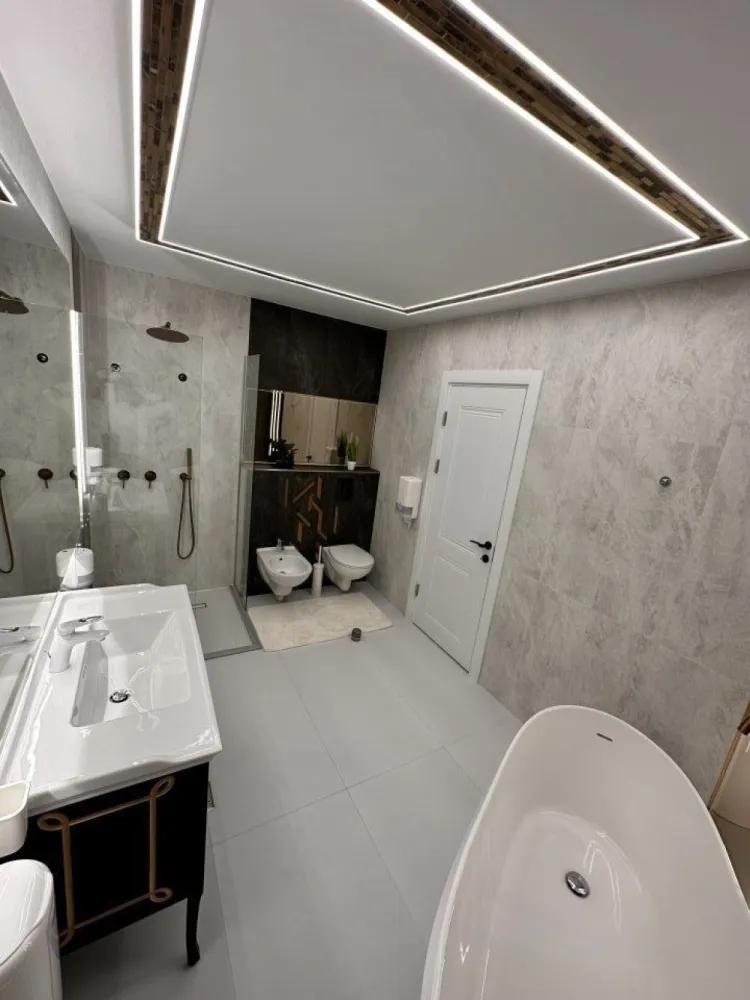 Penthouse exclusivist, 650 mp, Unirii-Alba Iulia-Mall Vitan CRYPTO Accept