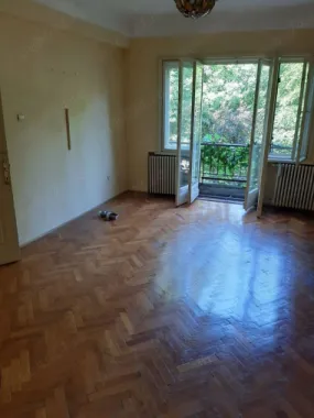 Vând apartament 185mp la Cișmigiu