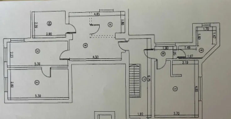 De vânzare apartament cu 4 camere în zona Cișmigiu