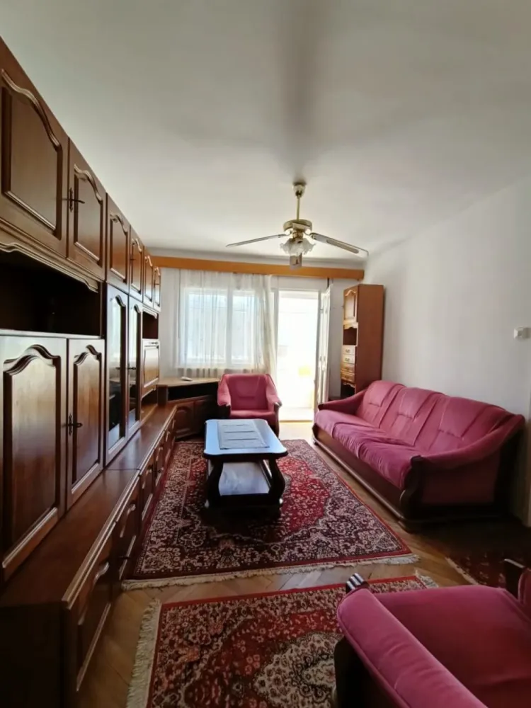 Ag EUROPA vinde ap 3 cam 65mp etaj 4 in zona CENTRALA. - Agentia EUROPA vinde apartament cu 3 camere in suprafata de 65mp la etajul 4 in zona CENTRALA.