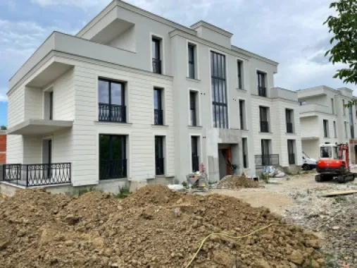 Ag EUROPA vinde ap NOU 55mp în zona SEMICENTRALA