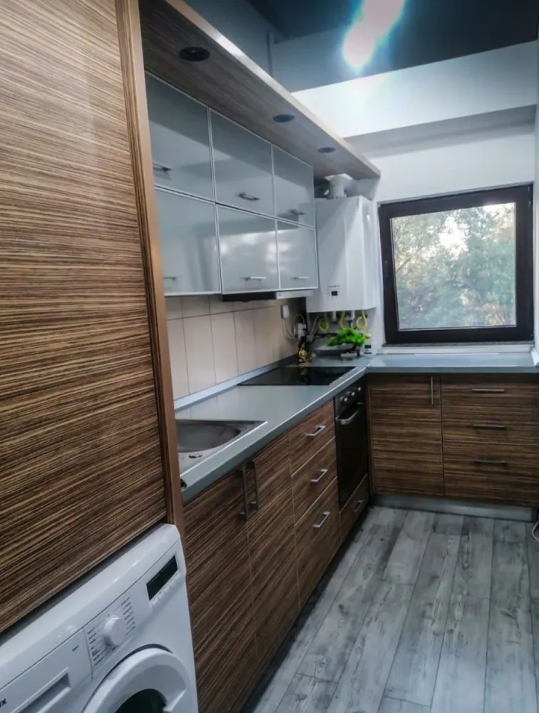 De vânzare garsoniera in Mamaia zona butoaie